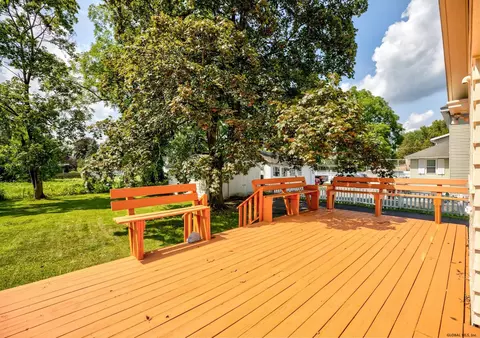 5 Bedell Ave, Delmar, NY 12054 photo 6