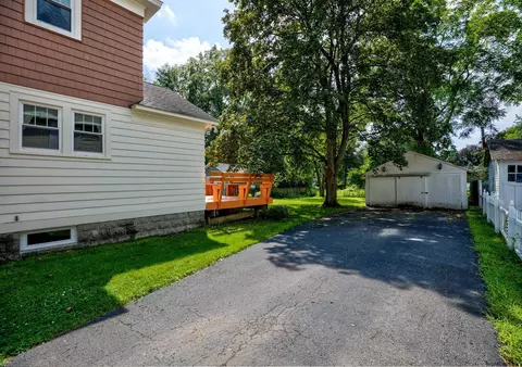 5 Bedell Ave, Delmar, NY 12054 photo 9