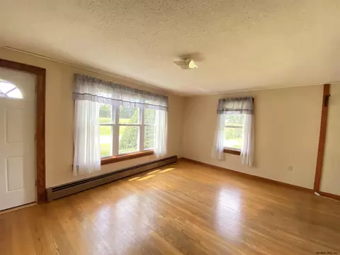 34 Crescent Rd, Eagle Bridge, NY 12057 photo 22