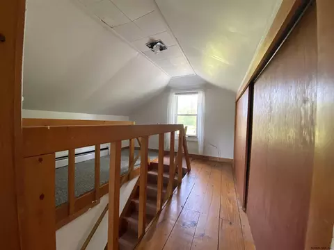 34 Crescent Rd, Eagle Bridge, NY 12057 photo 25