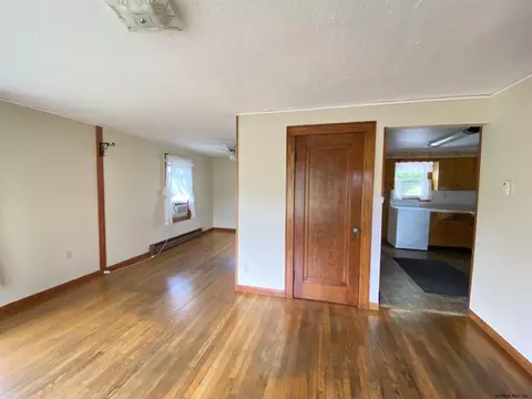 34 Crescent Rd, Eagle Bridge, NY 12057 photo 20