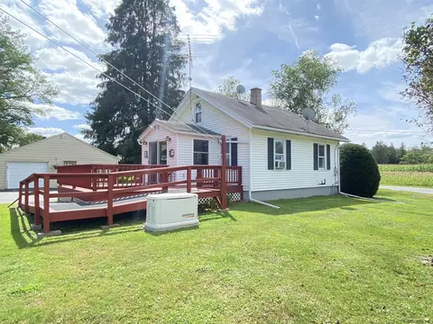 34 Crescent Rd, Eagle Bridge, NY 12057 photo 8