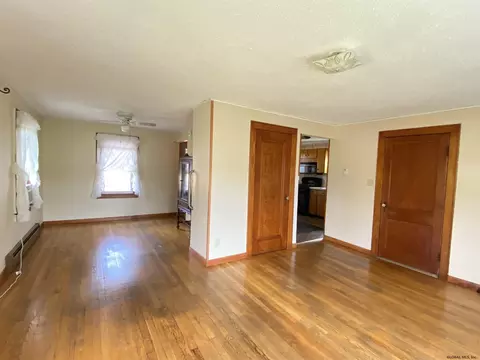 34 Crescent Rd, Eagle Bridge, NY 12057 photo 21