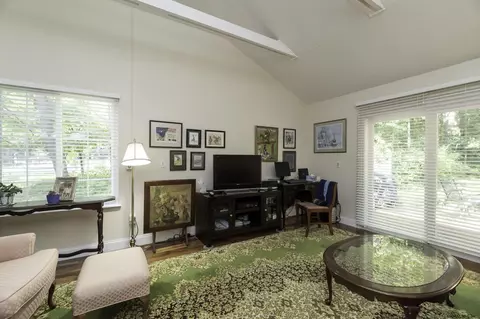 11 Willow Dr, Delmar, NY 12054 photo 16