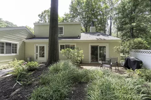 11 Willow Dr, Delmar, NY 12054 photo 48