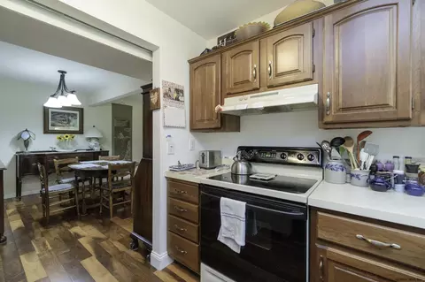 11 Willow Dr, Delmar, NY 12054 photo 9
