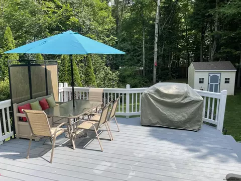 24 Willowbrook Ter, Halfmoon, NY 12065 photo 8