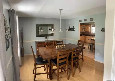 24 Willowbrook Ter, Halfmoon, NY 12065 photo 17