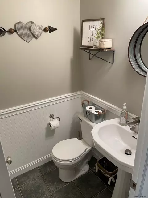 24 Willowbrook Ter, Halfmoon, NY 12065 photo 20