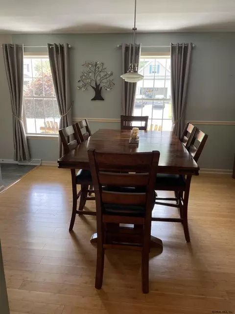 24 Willowbrook Ter, Halfmoon, NY 12065 photo 18