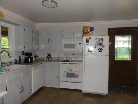 16 2nd Ave, Hadley, NY 12835 photo 6