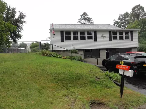 16 2nd Ave, Hadley, NY 12835 photo 1