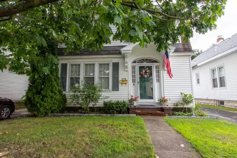 1918 Osterlitz Ave, Schenectady, NY 12306 photo 2