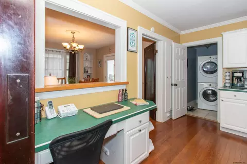 1918 Osterlitz Ave, Schenectady, NY 12306 photo 13