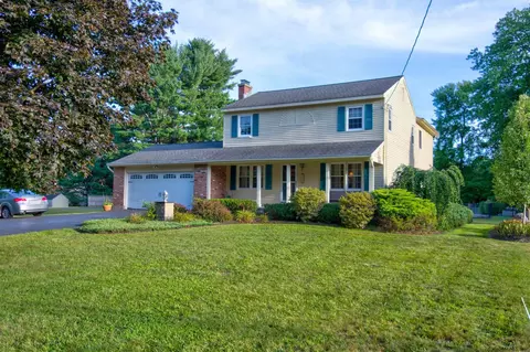 3286 E Old State Rd, Schenectady, NY 12303 photo 2