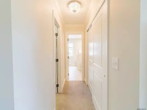 14 Devonshire Way, Halfmoon, NY 12065 photo 34