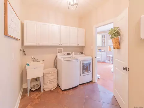 14 Devonshire Way, Halfmoon, NY 12065 photo 54