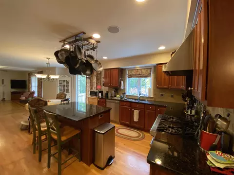 28 Fife Dr, Slingerlands, NY 12159 photo 3