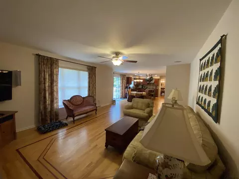 28 Fife Dr, Slingerlands, NY 12159 photo 7