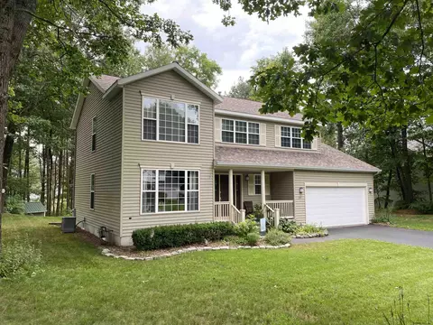 219 Drummond Dr, Ballston Spa, NY 12020 photo 1