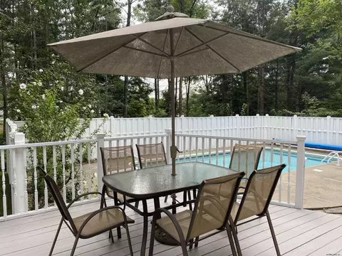 219 Drummond Dr, Ballston Spa, NY 12020 photo 4