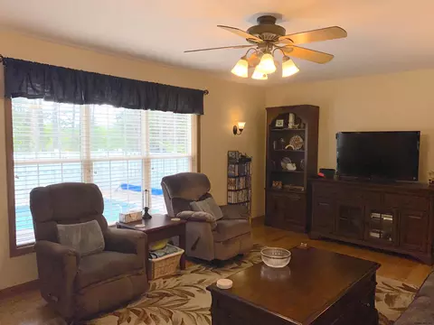 219 Drummond Dr, Ballston Spa, NY 12020 photo 17