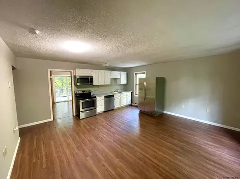7 Ogden Dr, Corinth, NY 12822 photo 5