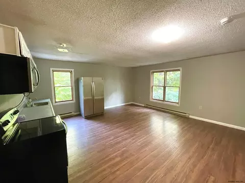 7 Ogden Dr, Corinth, NY 12822 photo 4