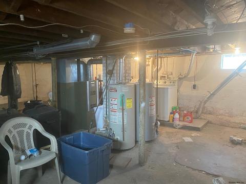 1114 Webster St, Schenectady, NY 12303 photo 24