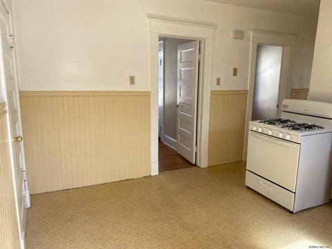 1114 Webster St, Schenectady, NY 12303 photo 11