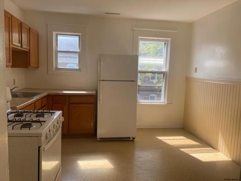 1114 Webster St, Schenectady, NY 12303 photo 19
