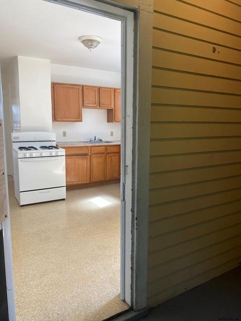 1114 Webster St, Schenectady, NY 12303 photo 12