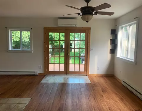 1102 Keyes Ave, Schenectady, NY 12309 photo 5