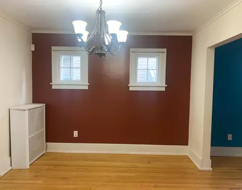 1102 Keyes Ave, Schenectady, NY 12309 photo 11