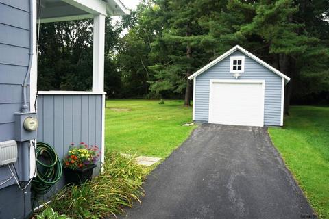 124 Brookside Ave, Cobleskill, NY 12043 photo 22