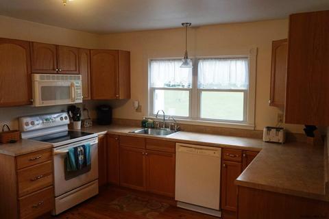 124 Brookside Ave, Cobleskill, NY 12043 photo 6