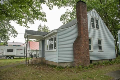 27-29 Wright St, Kingsbury, NY 12839 photo 3