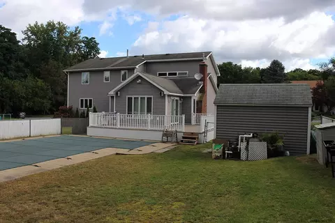 202 Shereen Ct, Schenectady, NY 12304 photo 35