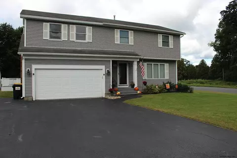 202 Shereen Ct, Schenectady, NY 12304 photo 39