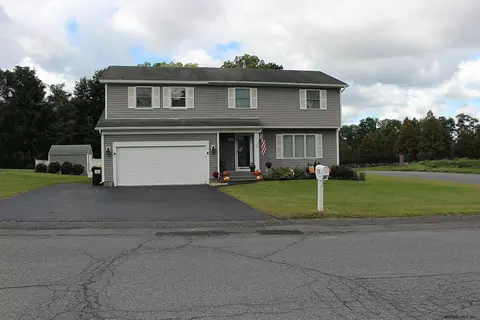 202 Shereen Ct, Schenectady, NY 12304 photo 40