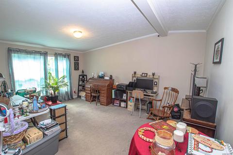 206 Melick Rd, Canajoharie, NY 13317 photo 14