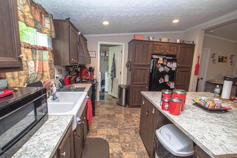 206 Melick Rd, Canajoharie, NY 13317 photo 9