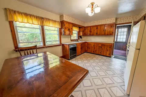 5963 E Old State Rd, Schenectady, NY 12303 photo 6