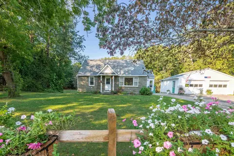 5963 E Old State Rd, Schenectady, NY 12303 photo 2