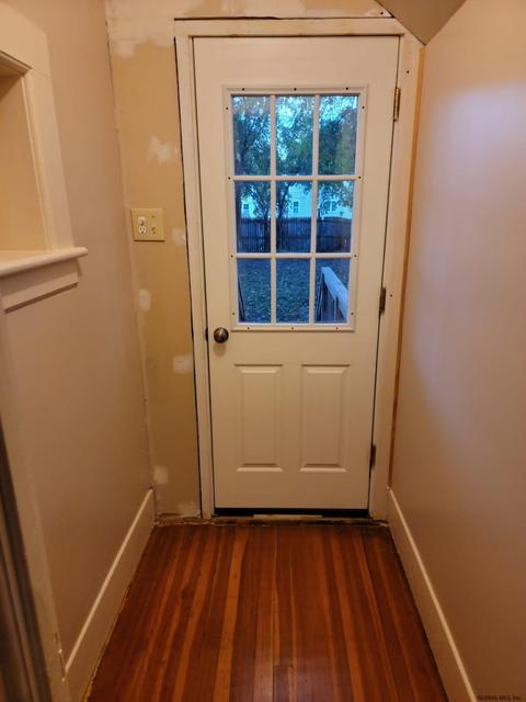 2014 Hugh St, Schenectady, NY 12306 photo 18