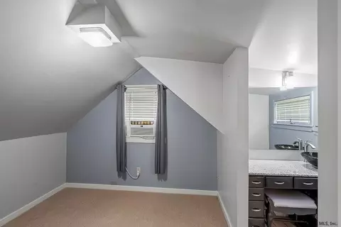 243 Eastholm Rd, Schenectady, NY 12304 photo 48