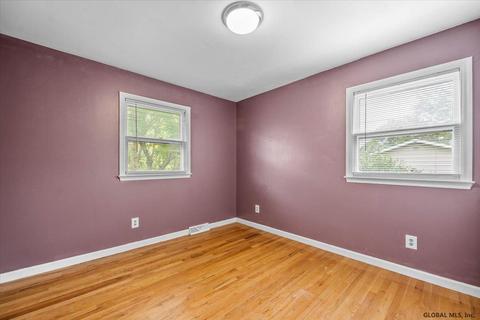 65 Fairlawn Dr, Selkirk, NY 12158 photo 24