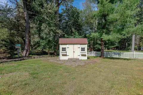 24 Longwood Dr, Delmar, NY 12054 photo 39