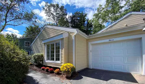 11 Leaf Rd, Delmar, NY 12054 photo 4