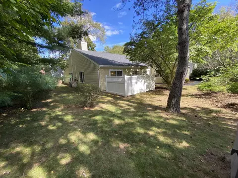 11 Leaf Rd, Delmar, NY 12054 photo 2